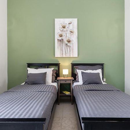 Basilika Monnalisa Luxury 3 Bedrooms Apartment With Amazing View Need Reservation X Free Parking Budapest Bagian luar foto