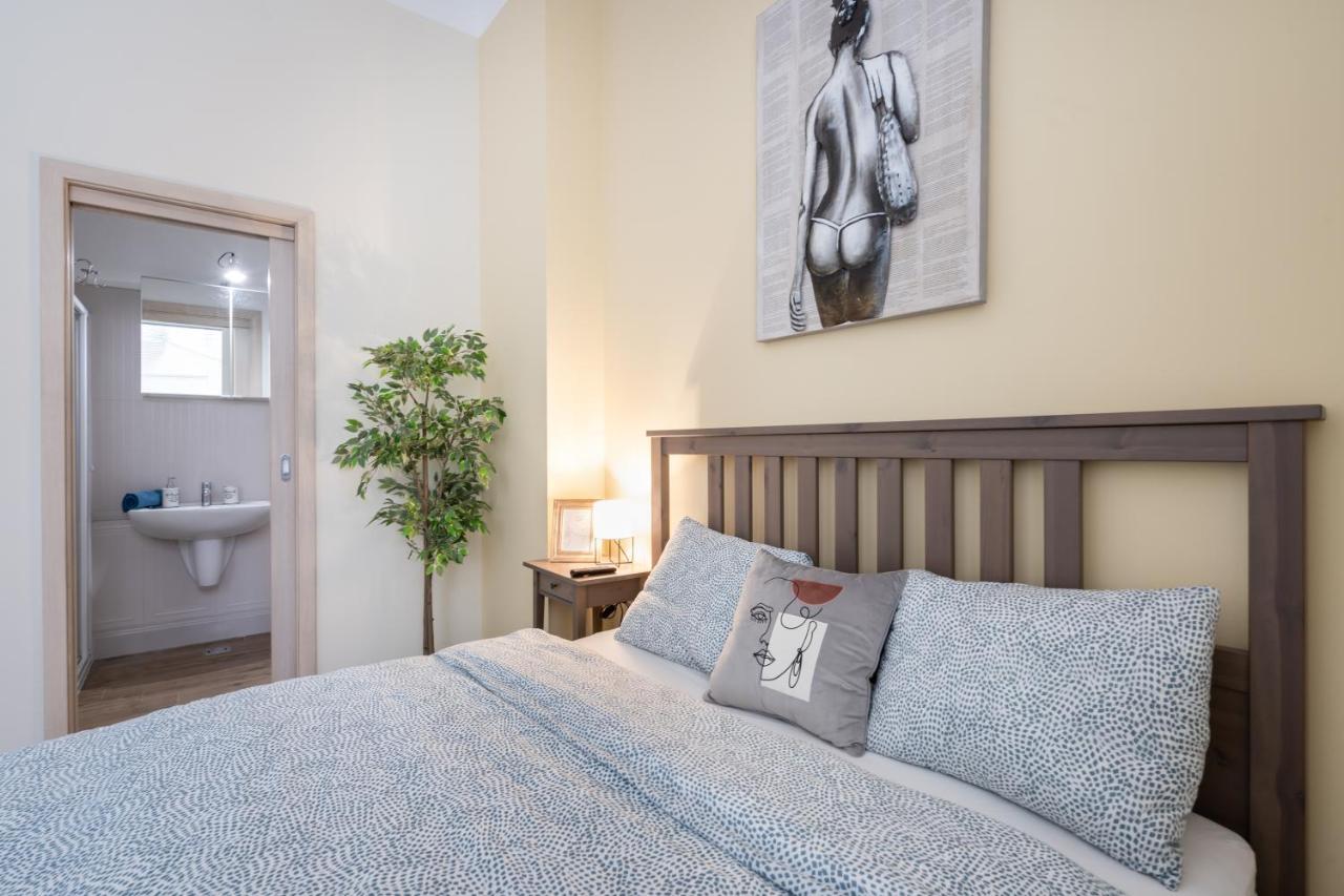 Basilika Monnalisa Luxury 3 Bedrooms Apartment With Amazing View Need Reservation X Free Parking Budapest Bagian luar foto