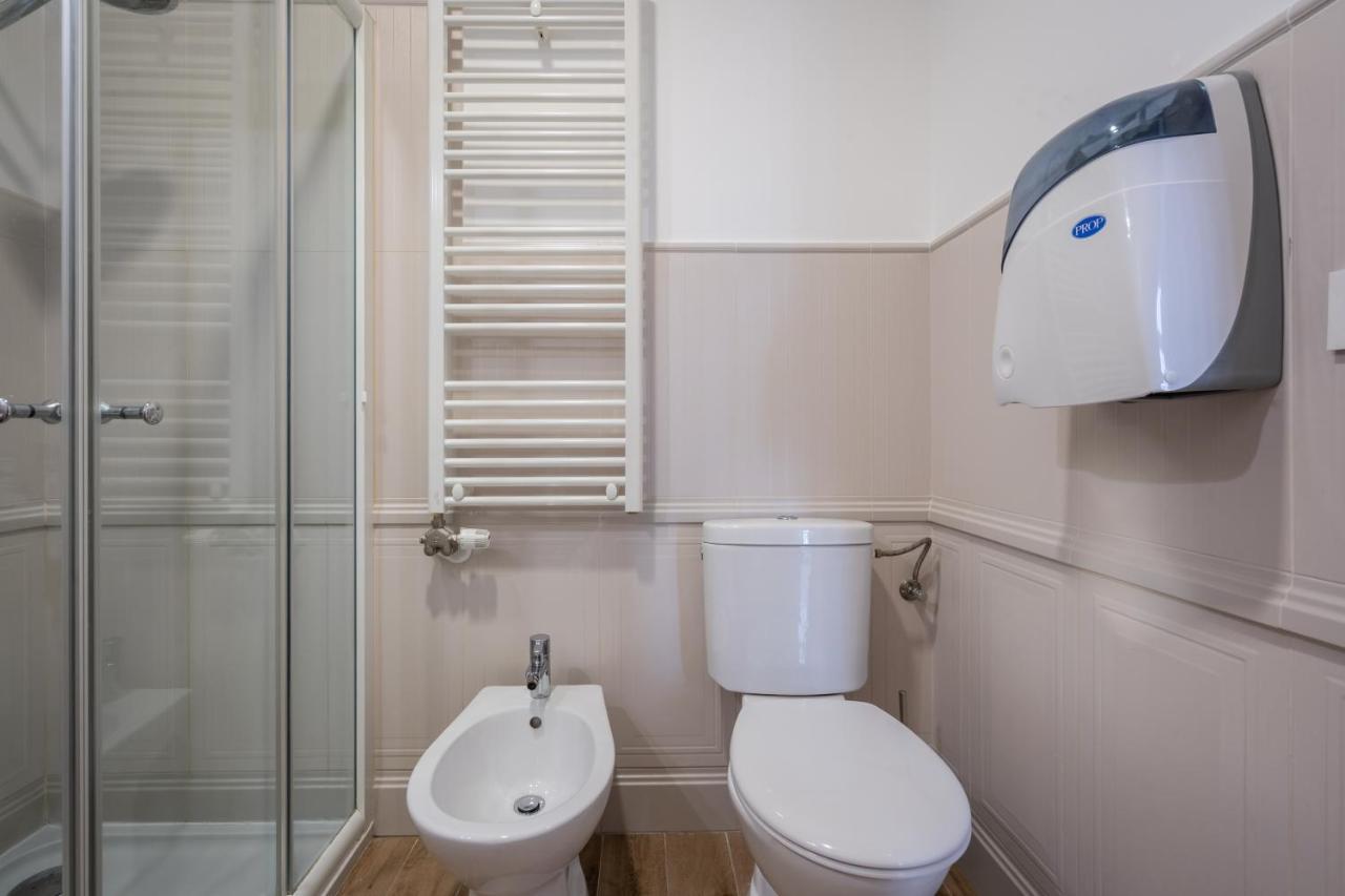 Basilika Monnalisa Luxury 3 Bedrooms Apartment With Amazing View Need Reservation X Free Parking Budapest Bagian luar foto