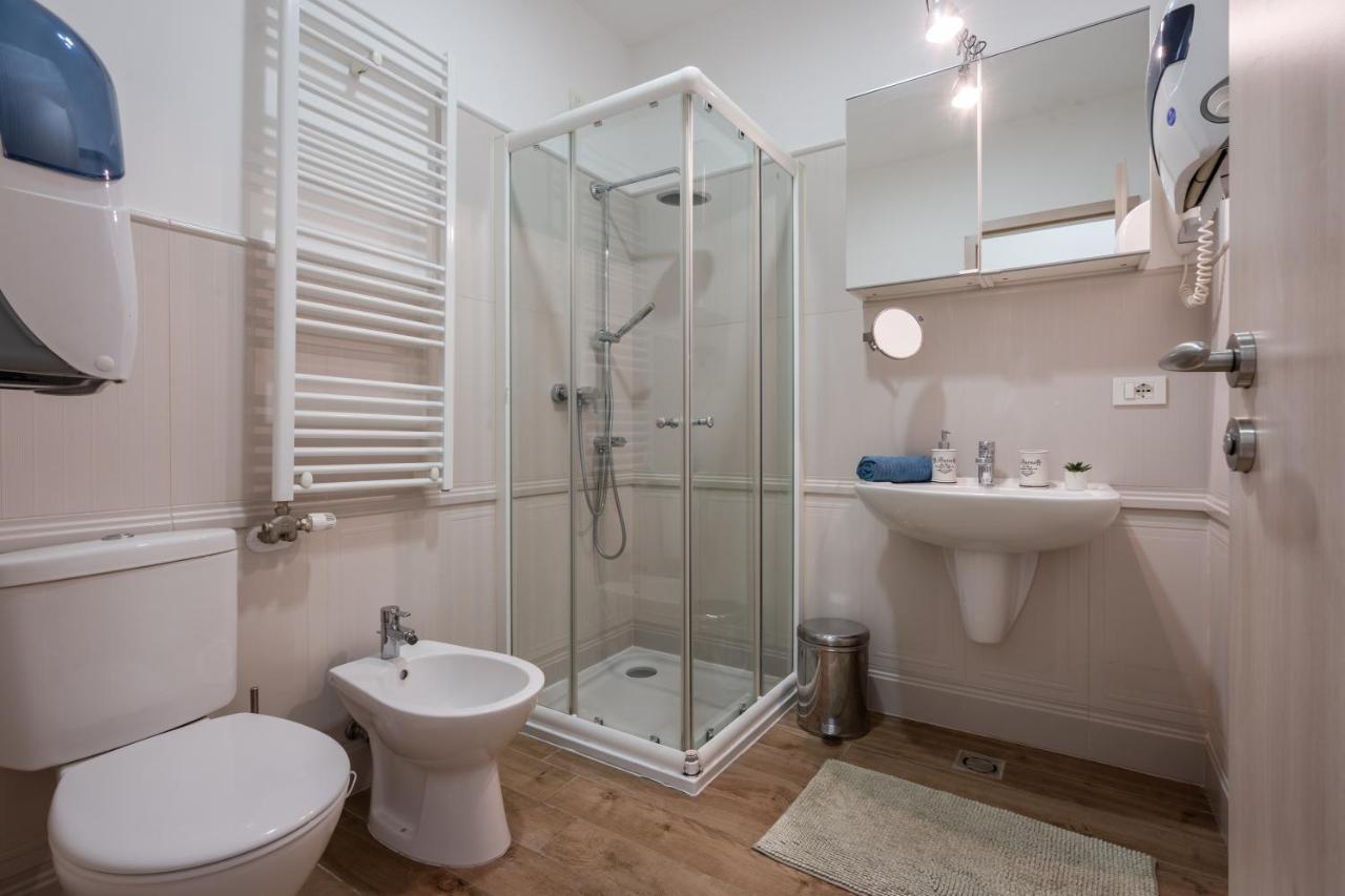 Basilika Monnalisa Luxury 3 Bedrooms Apartment With Amazing View Need Reservation X Free Parking Budapest Bagian luar foto