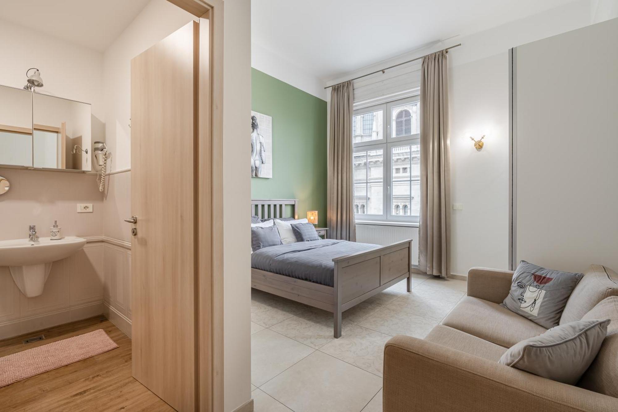 Basilika Monnalisa Luxury 3 Bedrooms Apartment With Amazing View Need Reservation X Free Parking Budapest Bagian luar foto