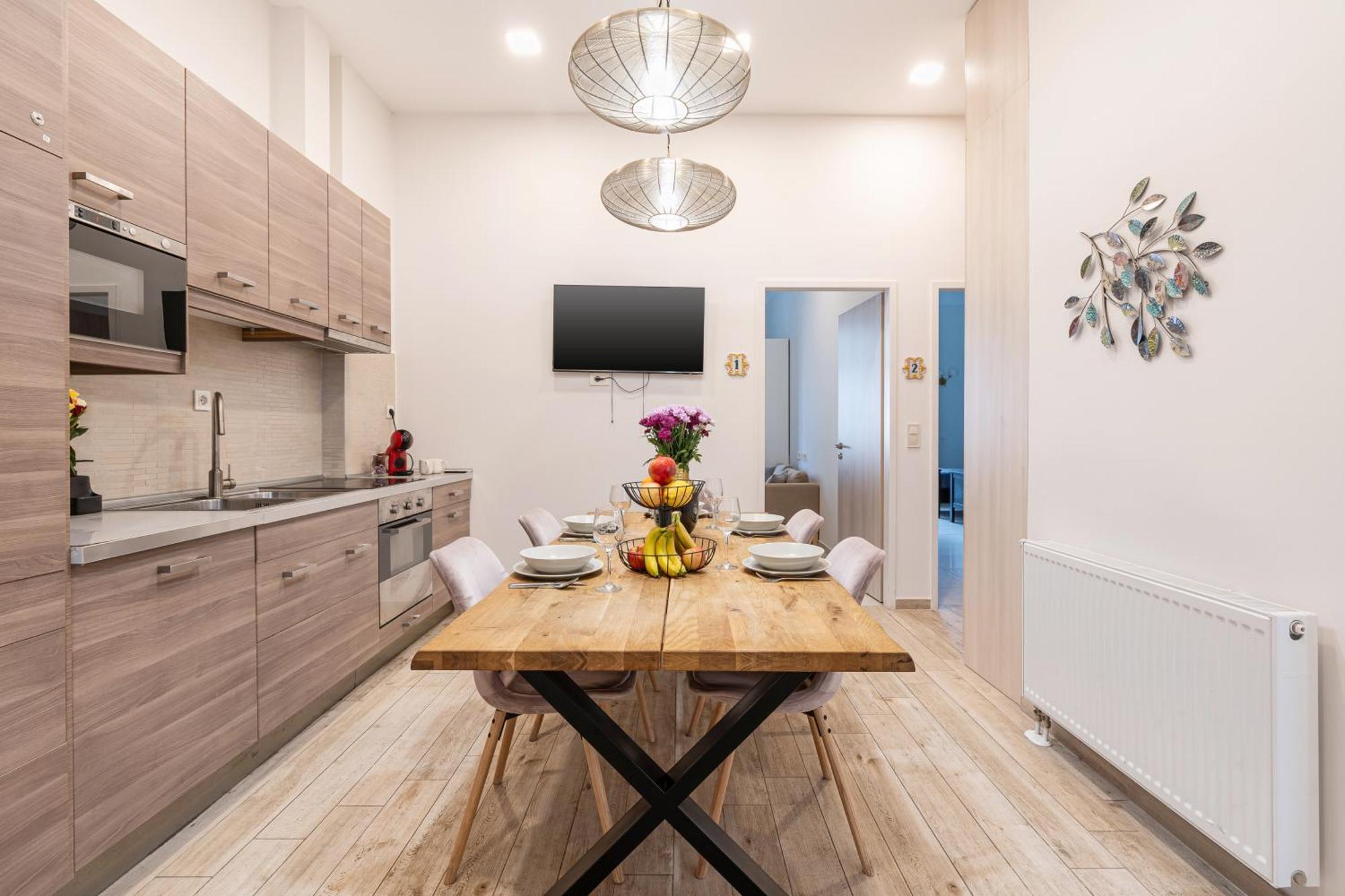 Basilika Monnalisa Luxury 3 Bedrooms Apartment With Amazing View Need Reservation X Free Parking Budapest Bagian luar foto
