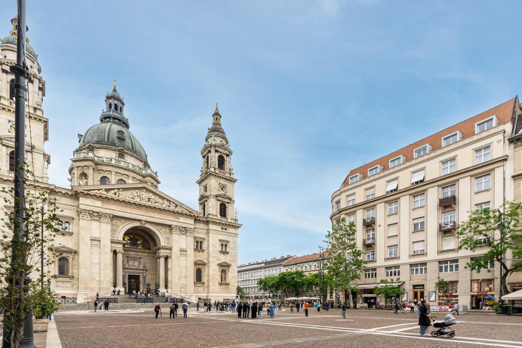 Basilika Monnalisa Luxury 3 Bedrooms Apartment With Amazing View Need Reservation X Free Parking Budapest Bagian luar foto